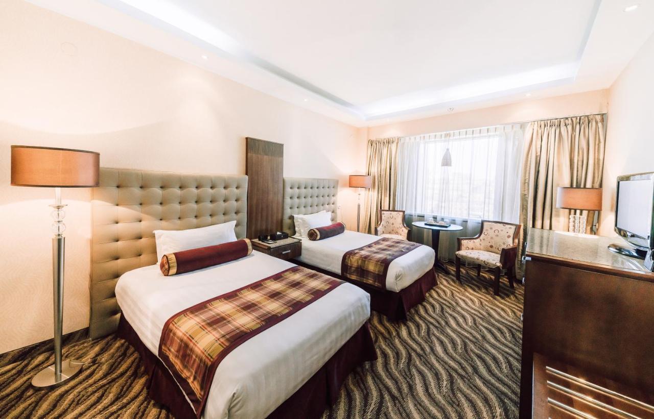 Chinggis Khaan Hotel Ulan Batur Dış mekan fotoğraf